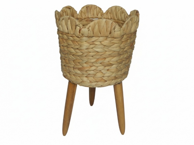 Handcrafted Scallop Water Hyacinth Planter with Removable Wooden Legs
